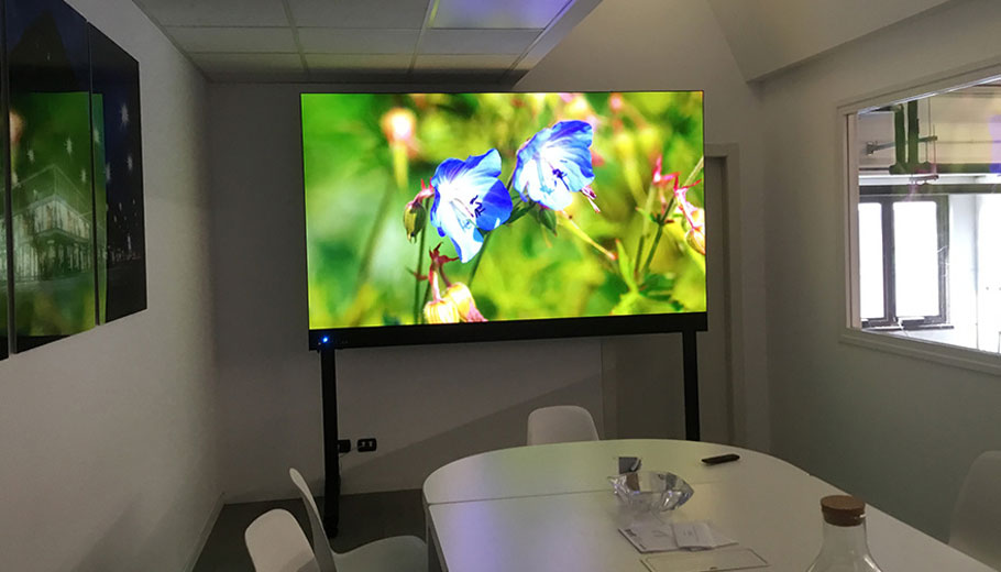 Company Coference Room LED Display System in ltaly