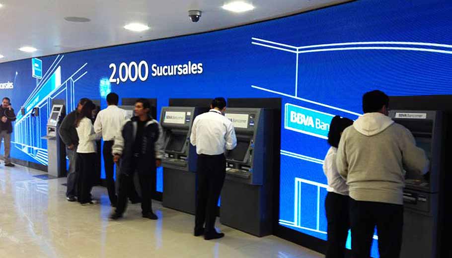 Mexico BBVA Bank Creative Commercial LED Display Solution